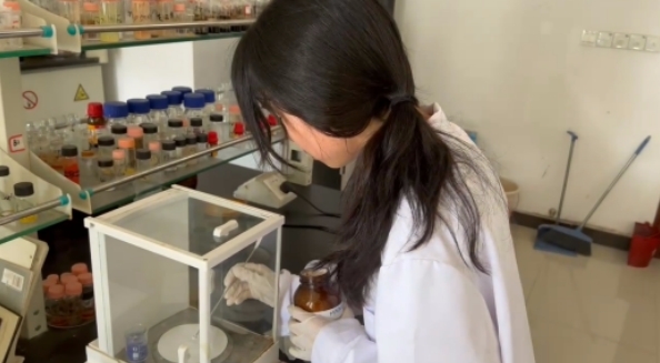 六合彩开奖
研发新型荧光尿蛋白检测试纸材料 为孕检领域带来革新性突破 六合彩开奖
研发新型荧光尿蛋白检测试纸材料 为孕检领域带来革新性突破