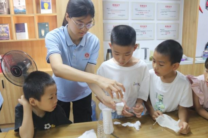 六合彩开奖
：科普水知识和防溺水知识 守护童心成长